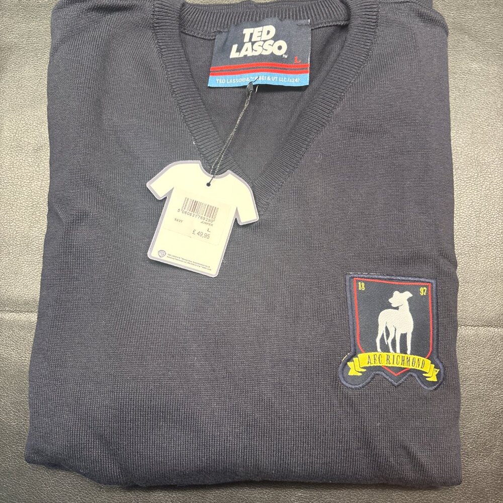 Ted Lasso - V-Neck Jumper Embroidered Richmond Crest - Navy - Large - NWT